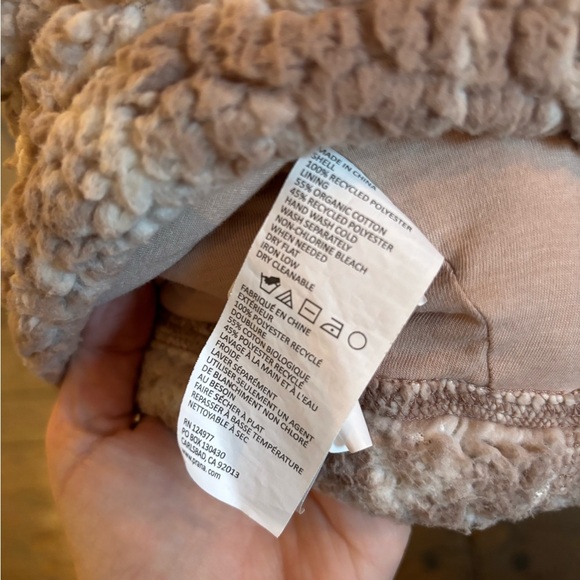 Prana Permafrost Sherpa Hooded Vest Size XS - Picture 9 of 10